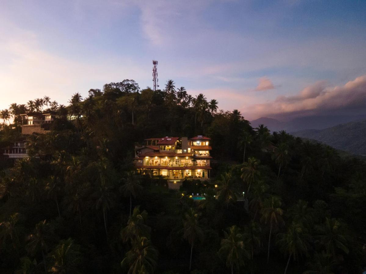 The Albatross, Kandy Digana Exteriér fotografie