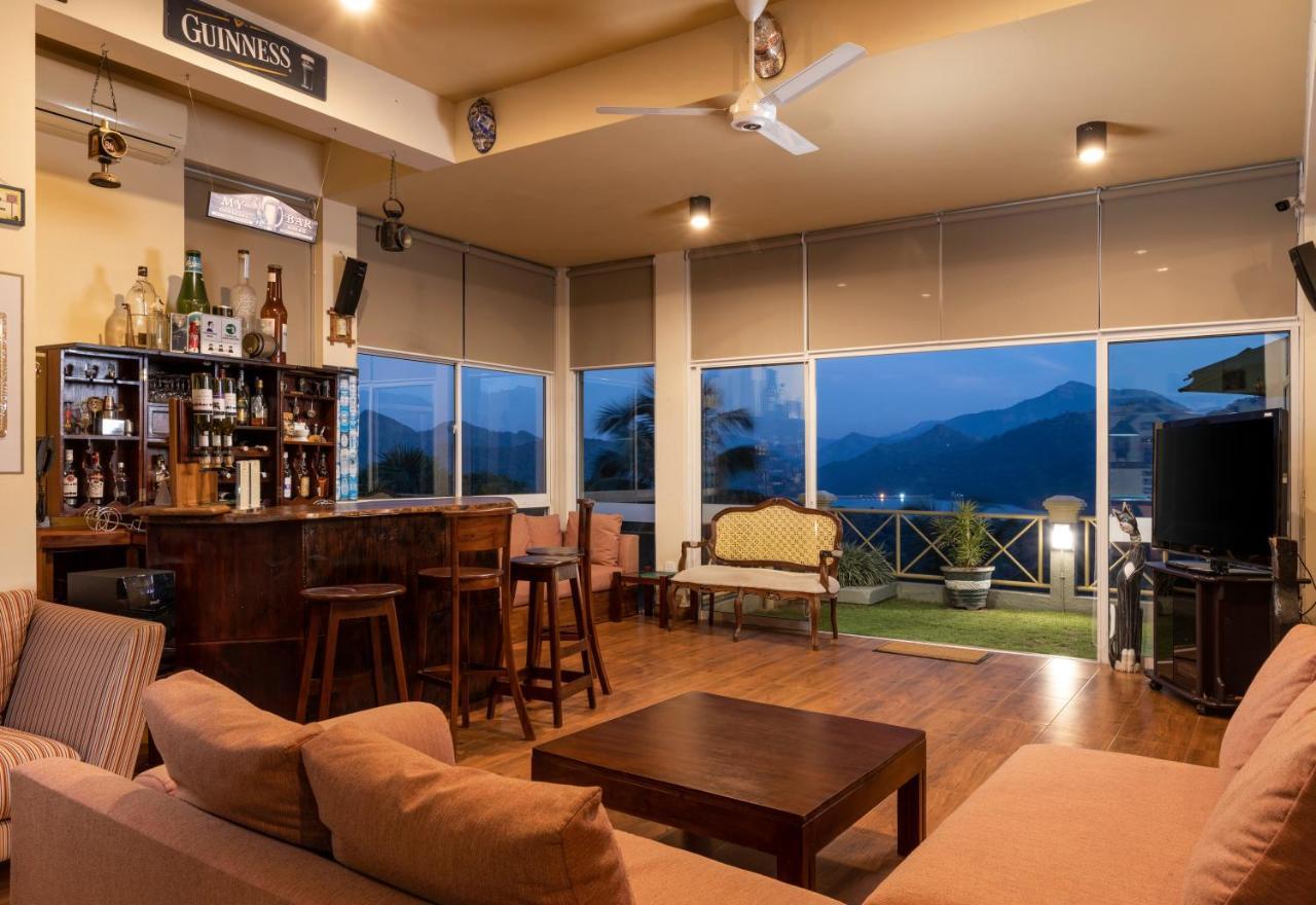 The Albatross, Kandy Digana Exteriér fotografie
