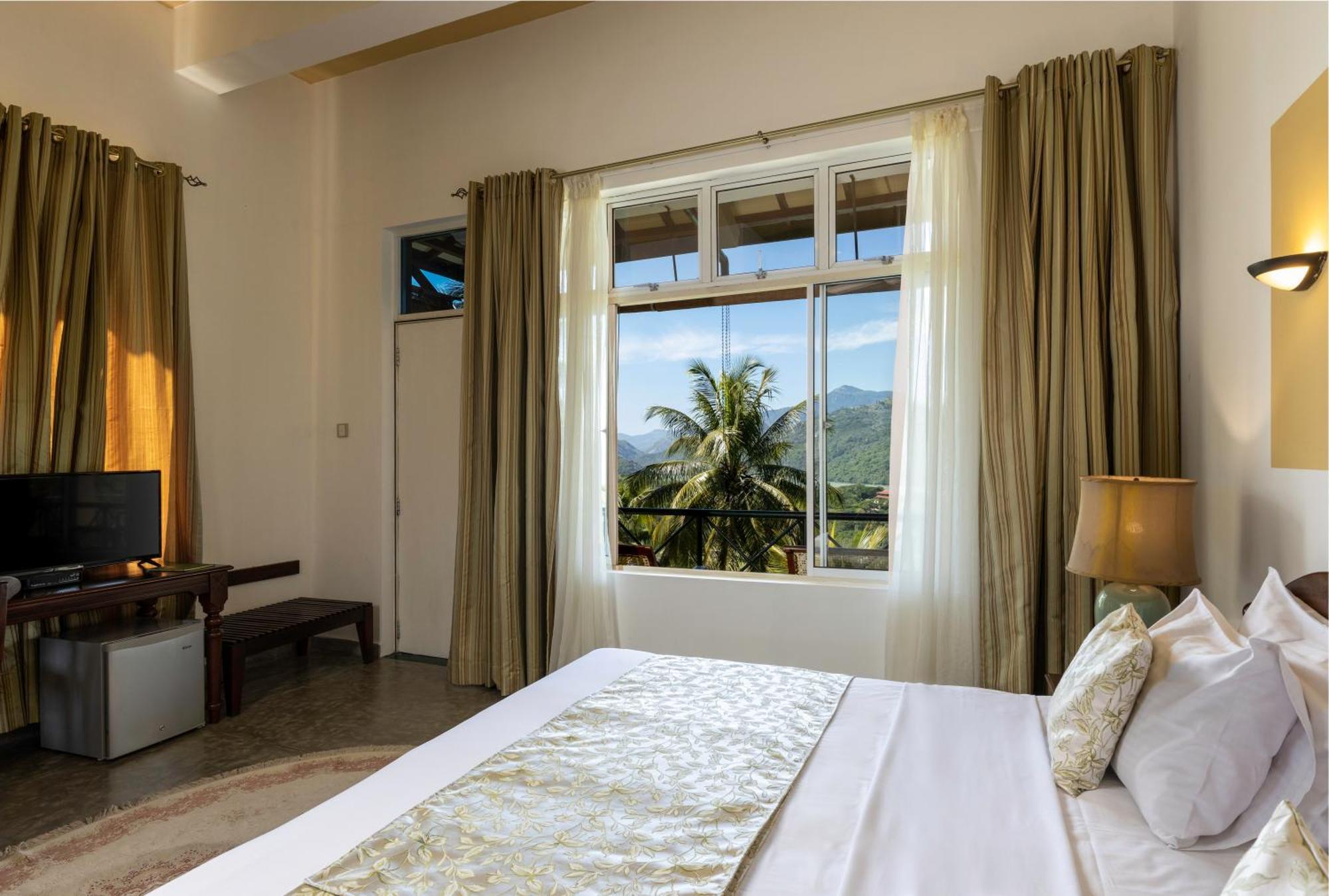 The Albatross, Kandy Digana Exteriér fotografie
